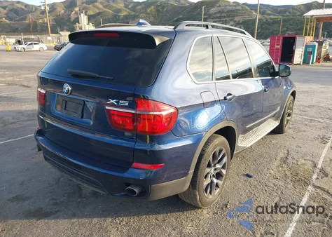 2013 BMW X5 xDrive35I/xDrive35I Premium/xDrive35I Sport Activity from USA, damaged, VIN 5UXZV4C51D0E03175